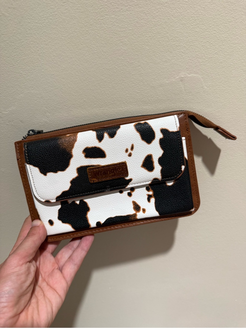 Wrangler Western Cow Print Faux Leather Flap Magnetic Wristlet Clutch Wallet